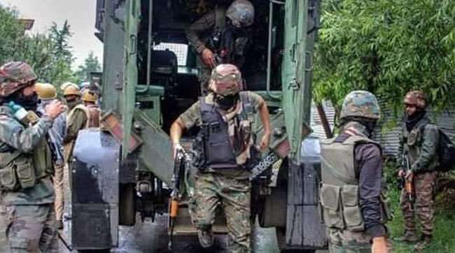 Unexploded explosive went off at Lower Munda Kulgam encounter site atleast  13 persons injured