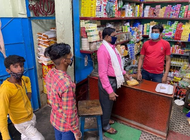https://www.jagranimages.com/images/newimg/27042021/27_04_2021-27cha11c_21596656_211626.jpg