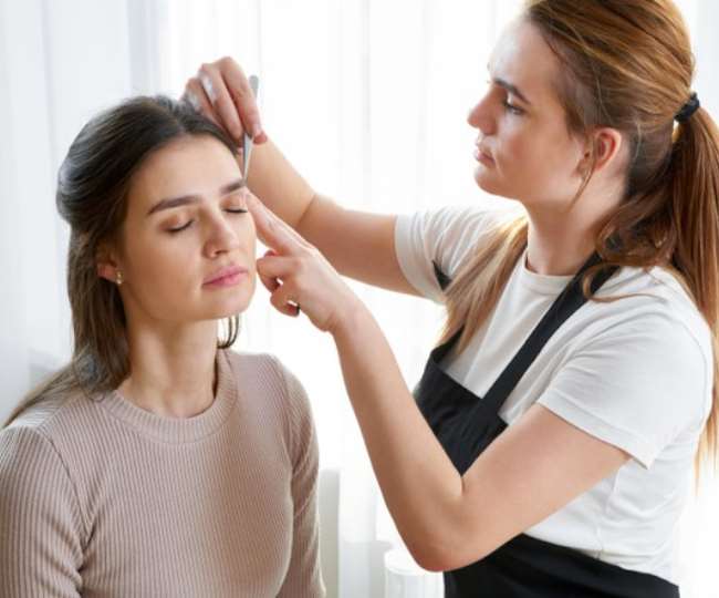 it is important to go for bridal makeup so it is very important to take care of these things to avoid infection