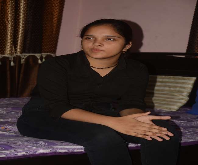 dont despair about having a daughter so muzaffarpur daughter jhanvi runs the campaign