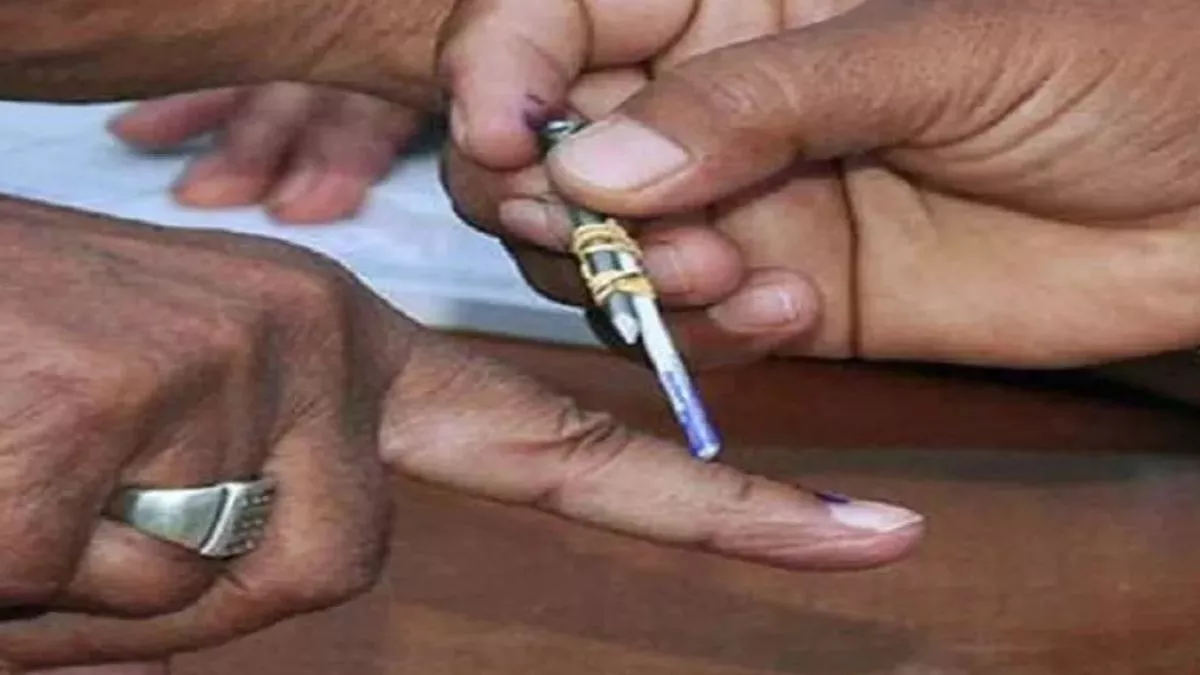 Lok sabha Election 2024: सीक्रेट है अंगुली पर लगने वाली अमिट स्याही बनाने का फॉर्मूला, जानिए कब हुई थी शुरुआत?