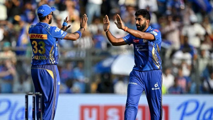 Jasprit Bumrah बने MI के बादशाह! एक विकेट लेते ही तोड़ा लसिथ मलिंगा का पुराना IPL रिकॉर्ड