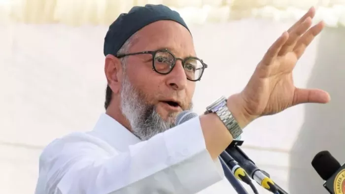 पहलगाम हमले के बाद भारत-पाकिस्तान तनाव ओवैसी ने पाकिस्तान को लताड़ा। (फाइल फोटो)