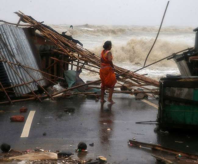 प्राकृतिक आपदा में टीकाकरण के सुस्त होने की आशंका भी बनी हुई है।