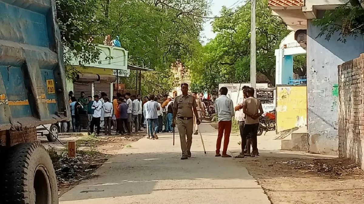 Kanpur News: कानपुर के महाराजपुर में काल बनकर दौड़ा मिट्टी खनन में लगा डंपर,बड़े भाई की मौत व छोटा घायल