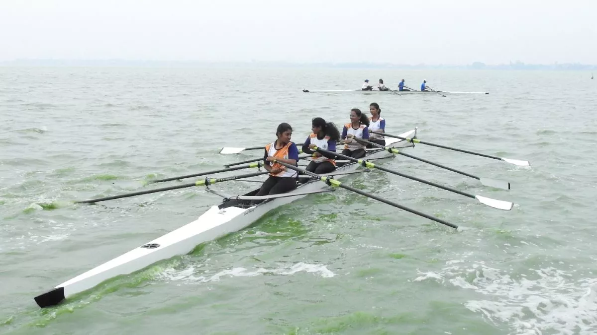 गोरखपुर में पहली बार हो रहा रोइंग प्रतियोगिता का आयोजन, सिटी आफ स्पोर्ट्स बनने की राह पर यह शहर बढ़ा रहा कदम