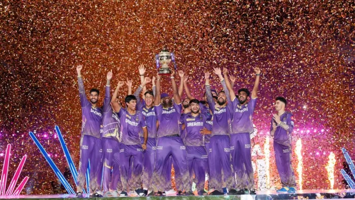 केकेआर ने हैदराबाद को हराकर जीता IPL का खिताब। फोटो- BCCI