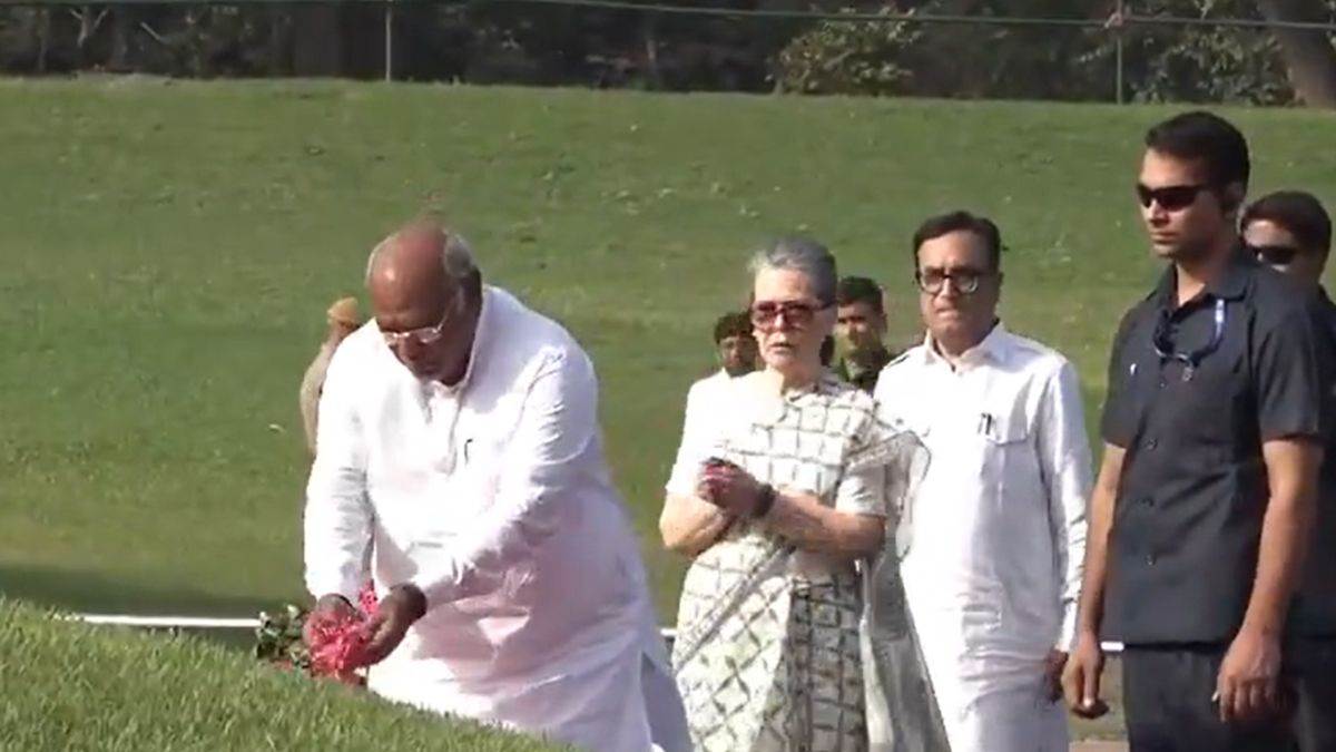 https://www.jagranimages.com/images/newimg/27052024/27_05_2024-nehru_death_anniversary_23726021.jpg