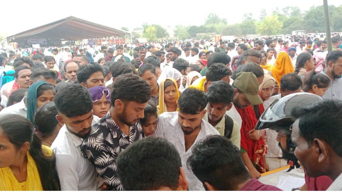 yogi adityanath attends mass wedding ceremony in gorakhpur