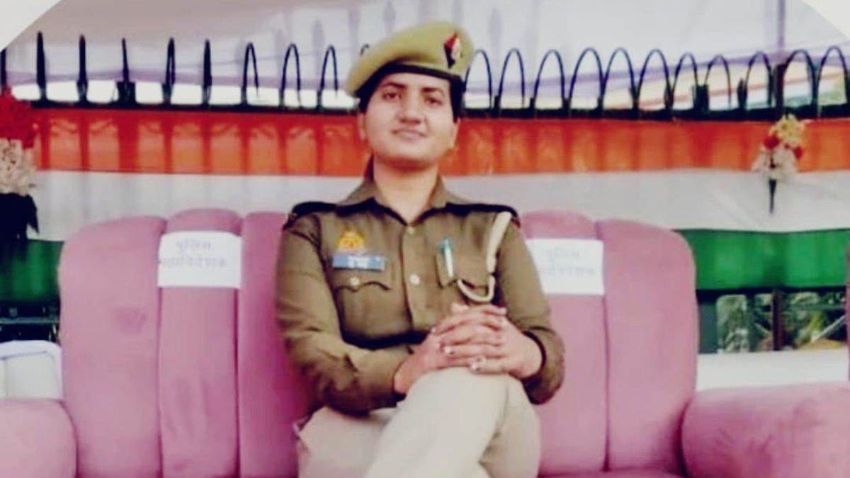 up news woman constable commits suicide by hanging in lucknow