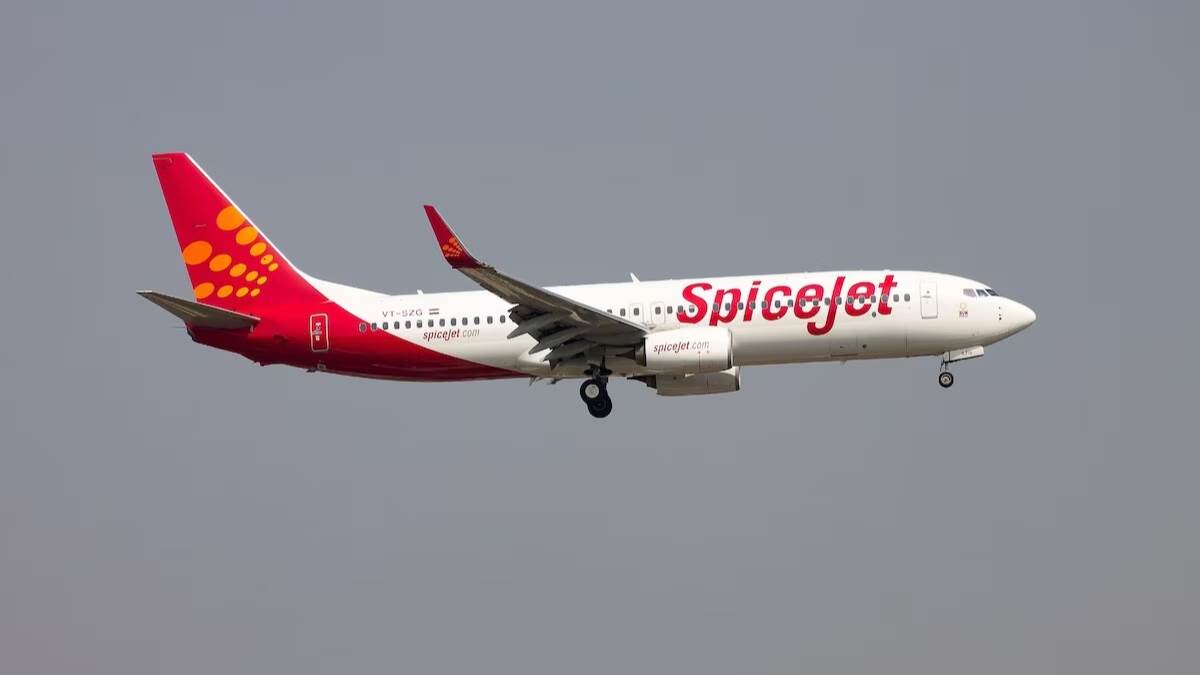 https://www.jagranimages.com/images/newimg/27052025/27_05_2025-spicejet_23948514.jpg