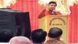 भाजपा सांसद ने कहा-सुभाष चंद्र बोस को महात्मा गांधी ने मरवाया, बाद में बोले-जुबान फिसल गई।