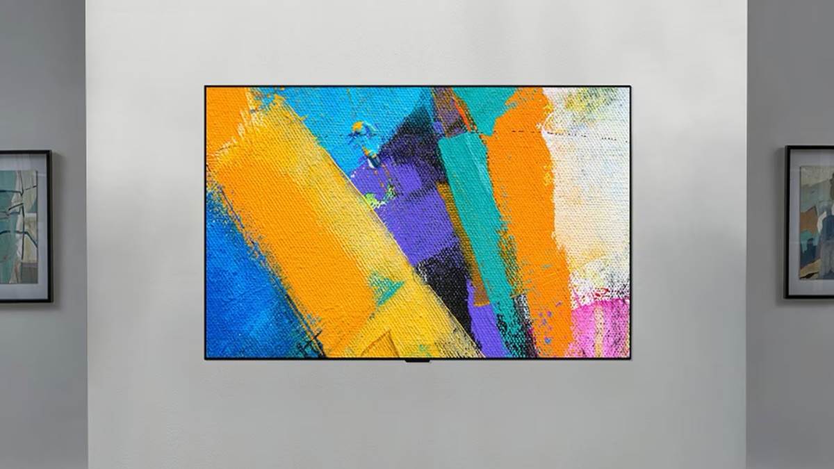 बहुत लिबिर-लिबर कर रहे थे QLED TV, लेकिन इन OLED TV को मिल गई फुल इज्जत, 1.5 लाख से भी कम है दाम