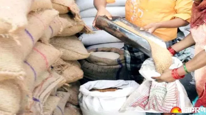 गरीबों को अब आसानी से राशन उपलब्ध कराने के लिए खुलेंगे नए राशन डिपो