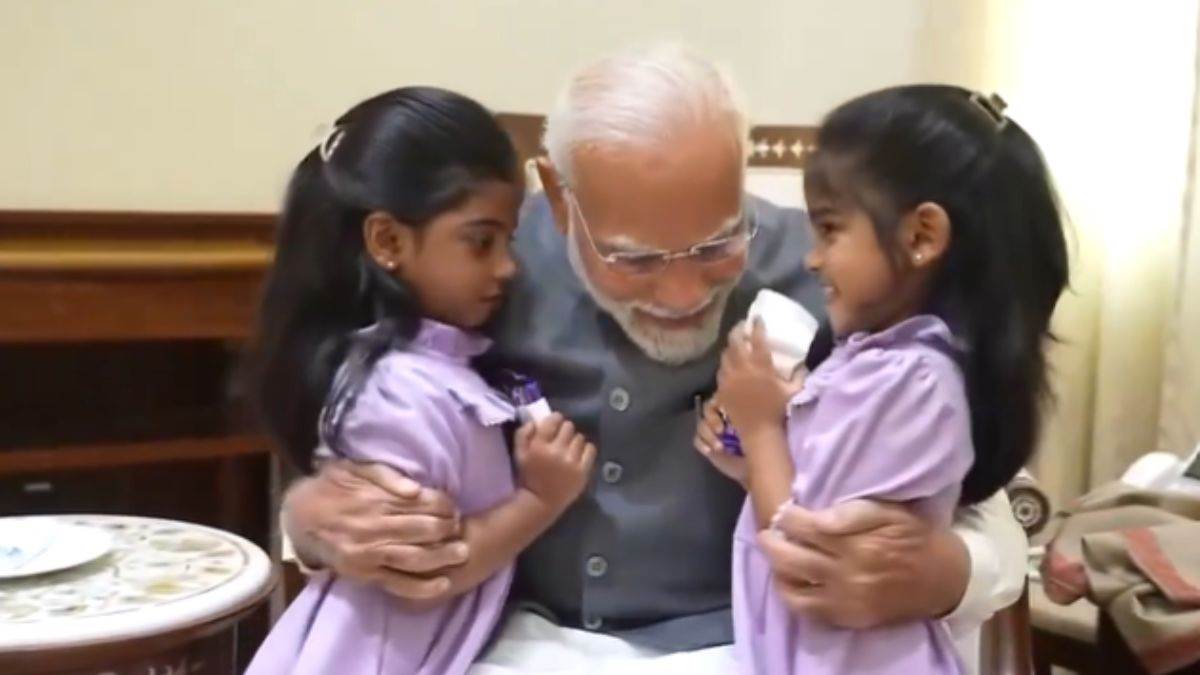 https://www.jagranimages.com/images/newimg/27062024/27_06_2024-pm_modi_meets_two_childrens_23747318.jpg