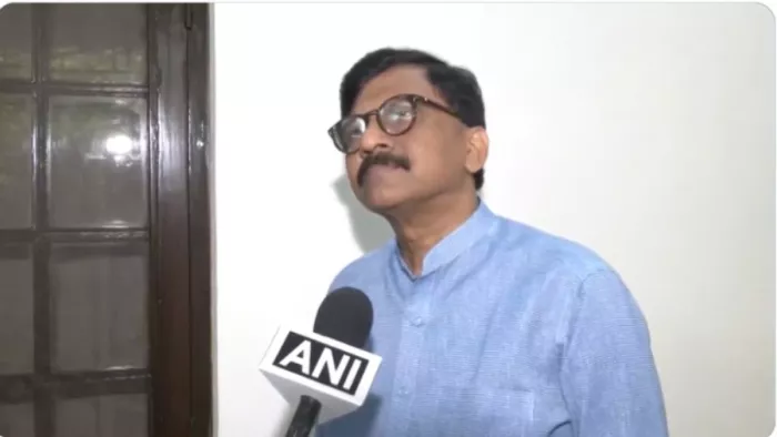 संजय राउत ने राष्ट्रपति मुर्मु पर तानाशाह सरकार को लेकर साधा निशानाव (फोटो- ANI)