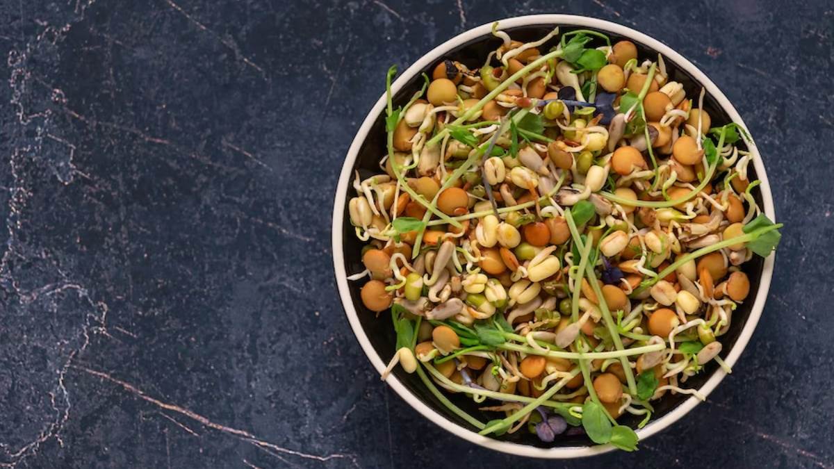 https://www.jagranimages.com/images/newimg/27062024/27_06_2024-sprouts_23747165.jpg