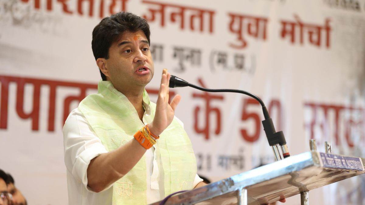 https://www.jagranimages.com/images/newimg/27062025/27_06_2025-jyotiraditya_scindia_emergency_23969529_223044261.jpg