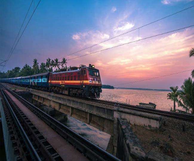 Indian Railways IRCTC: चलने वाली है झांसी की रानी के शहर तक जानेवाली ट्रेन, यहां देखें टाइम-टेबल और रूट
