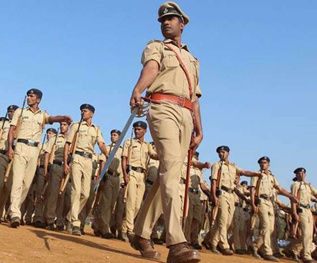 हिमाचल में कांस्टेबल व हेड कांस्टेबल को अौर शाक्तियां दे दी हैं। जागरण आर्काइव