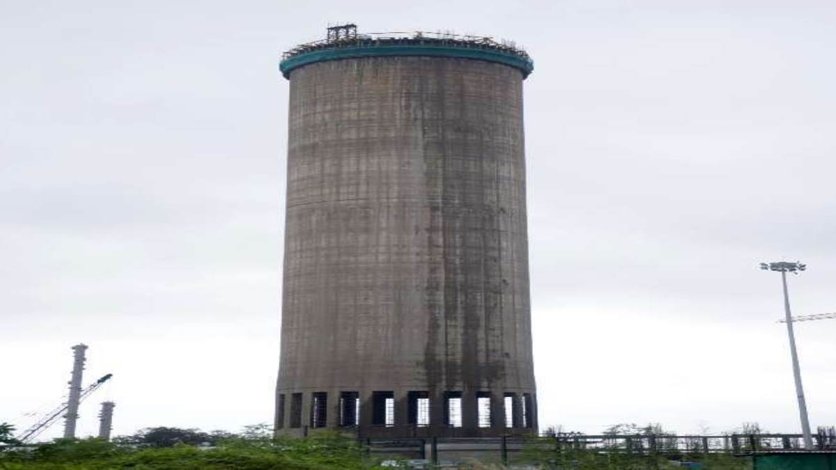 urea production stalled in gorakhpur fertilizer factory