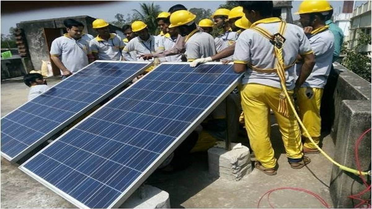 https://www.jagranimages.com/images/newimg/27072022/27_07_2022-suryamitra_skill_development_programme_22928112.jpg