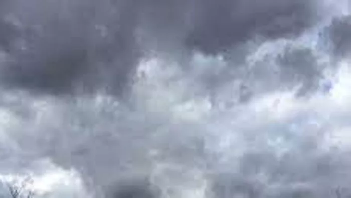 Uttarakhand Weather Update उत्तराखंड में बादलों के मंडराने के साथ वर्षा का क्रम जारी है।