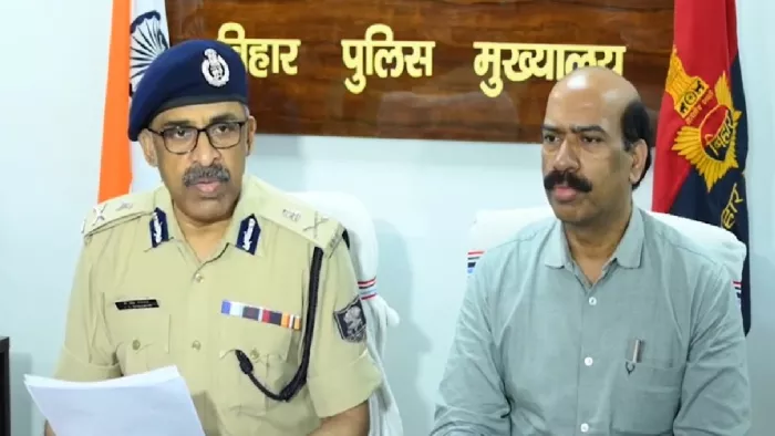 Bihar: कटिहार गोलीकांड में पुलिस मुख्यालय ने DM-SP से मांगी संयुक्त रिपोर्ट, तीन कंपनी अतिरिक्त बल तैनात