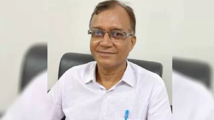 बीएचयू के प्रोफेसर अशोक कुमार। फोटो- जागरण
