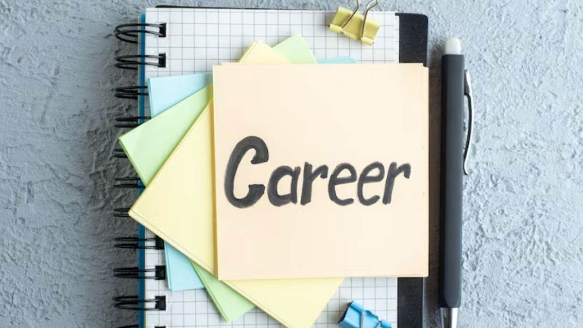 https://www.jagranimages.com/images/newimg/27072023/27_07_2023-career_options_after_12th_commerce_23484040.jpg