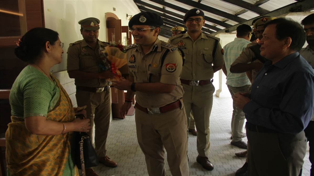 https://www.jagranimages.com/images/newimg/27072025/27_07_2025-26gkc_49_26072025_496.jpg