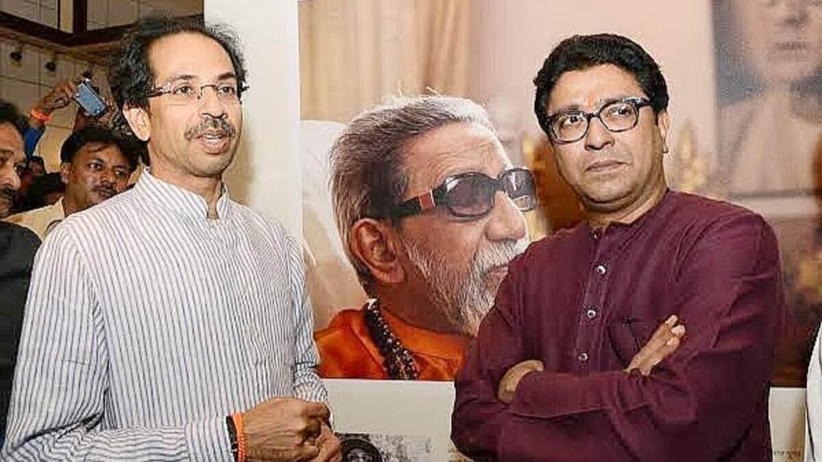 raj thackeray meets uddhav mns shiv sena alliance on the horizon