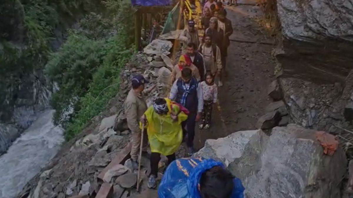 https://www.jagranimages.com/images/newimg/27072025/27_07_2025-road_open_kedarnath_23995594.jpg