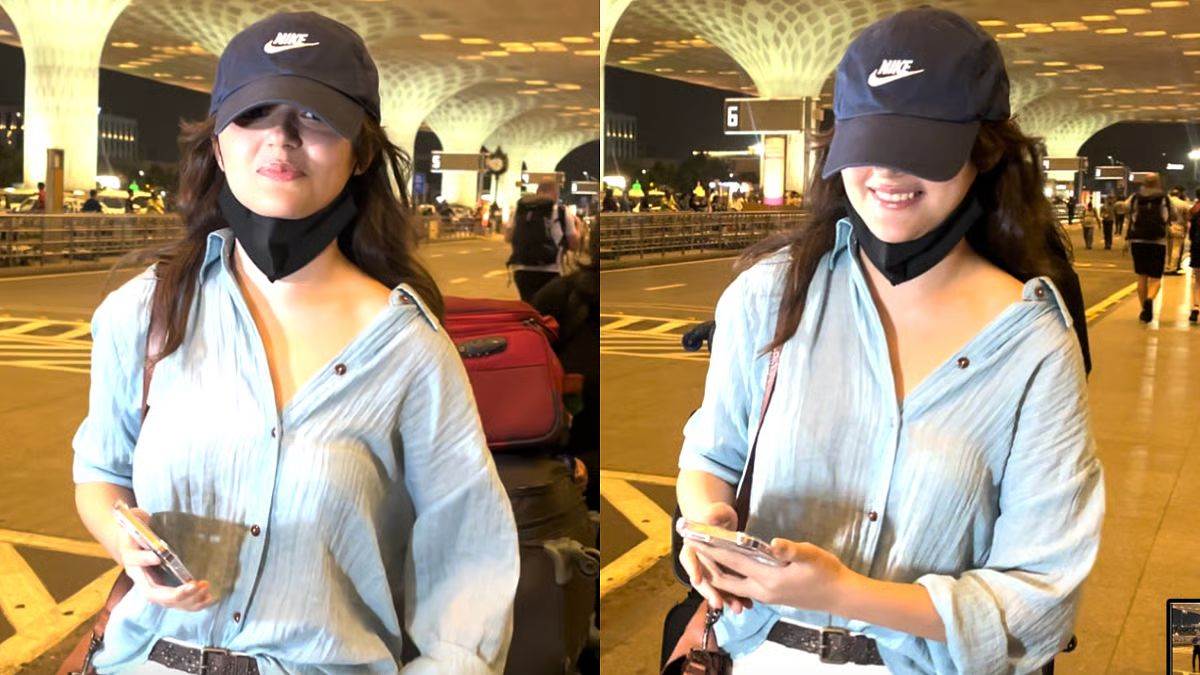 aneet padda politely declines to pose for paps at mumbai airport says sharam aa rhi