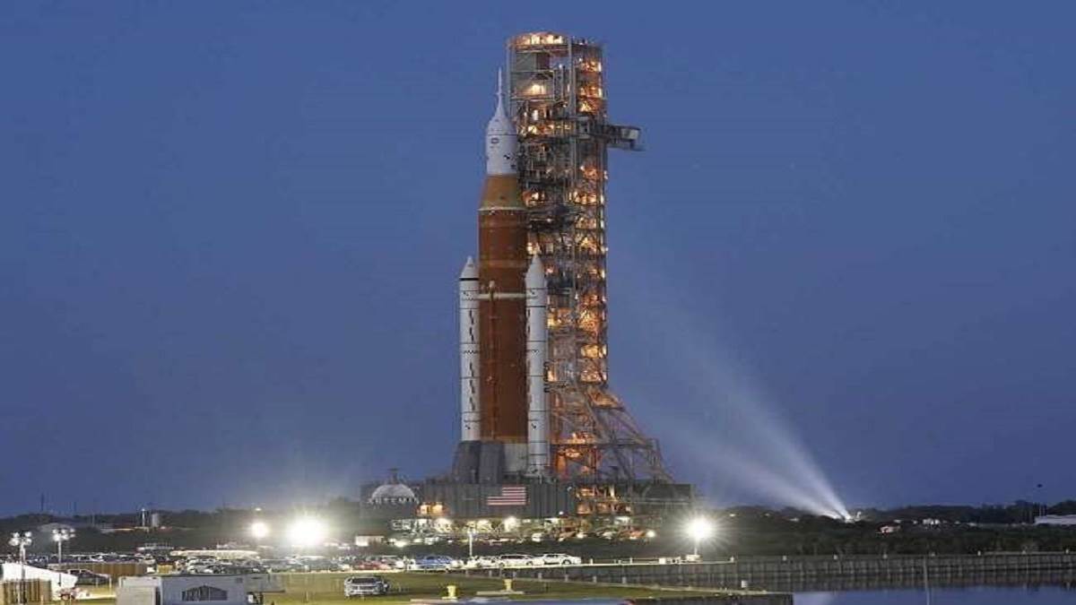 https://www.jagranimages.com/images/newimg/27082022/27_08_2022-nasa_rocket_23018766.jpg
