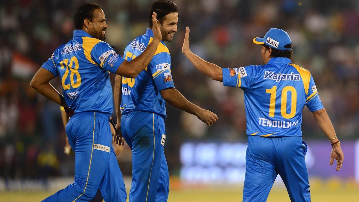 https://www.jagranimages.com/images/newimg/27082022/27_08_2022-sachin_and_irfan_road_safety_23019040.jpg