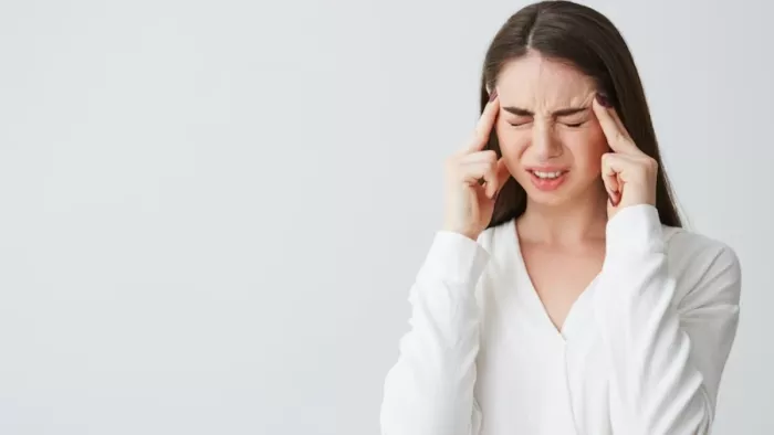 Headache: सिरदर्द से हैं परेशान, तो खाएं ये फूड्स