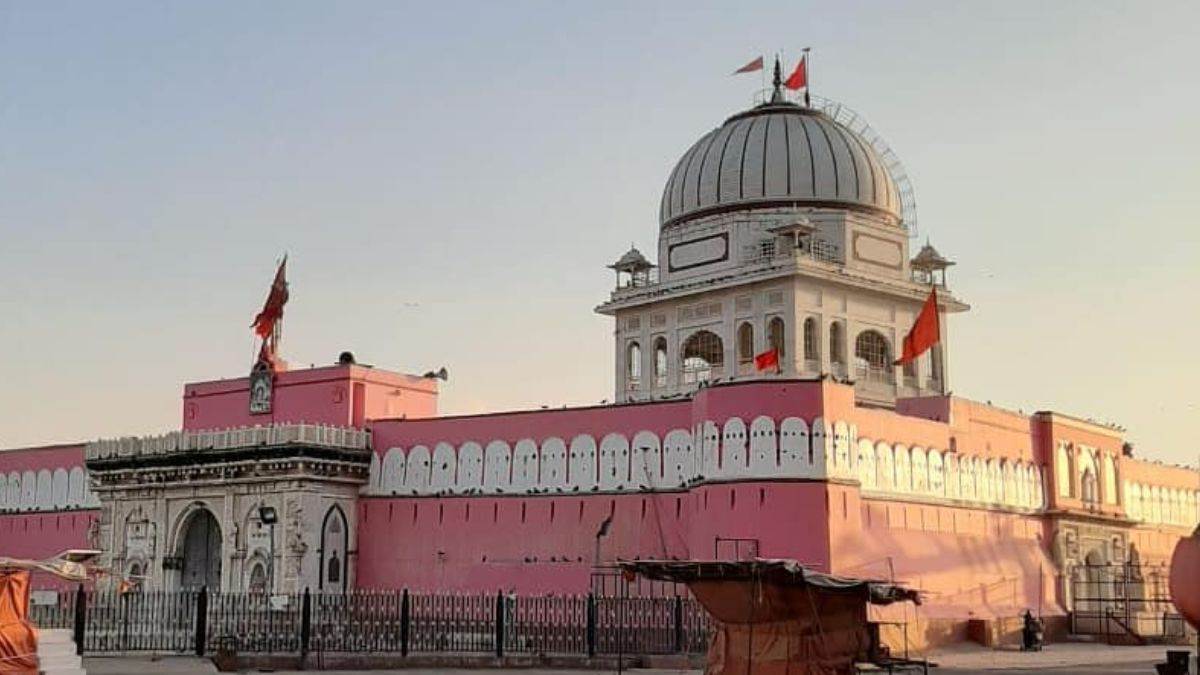 https://www.jagranimages.com/images/newimg/27082023/27_08_2023-karni_mata_mandir_23514074.jpg