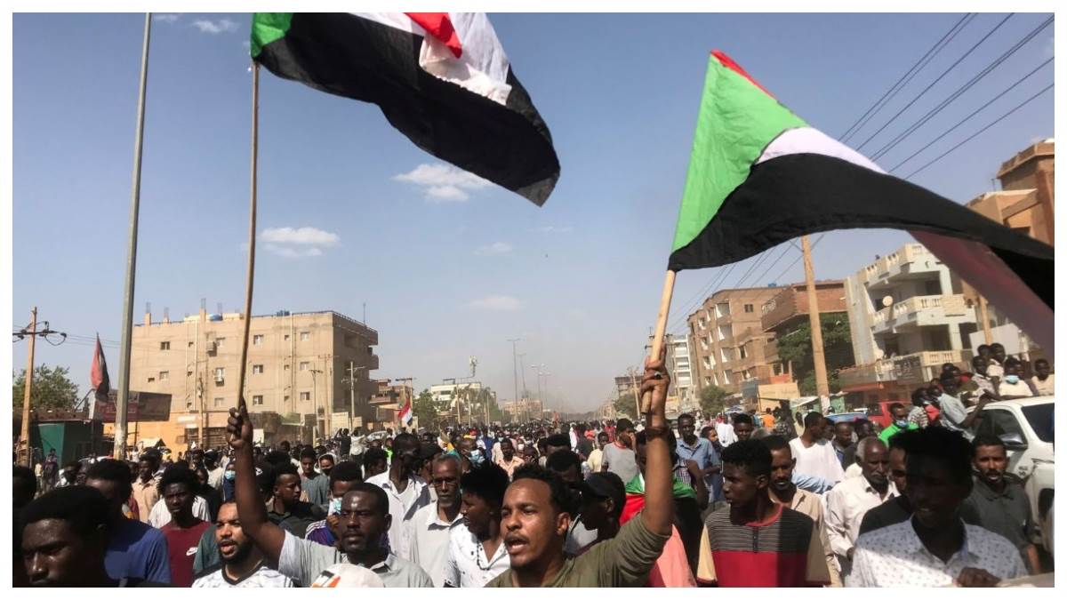 https://www.jagranimages.com/images/newimg/27082023/27_08_2023-sudan_crisis_1_23513865.jpg