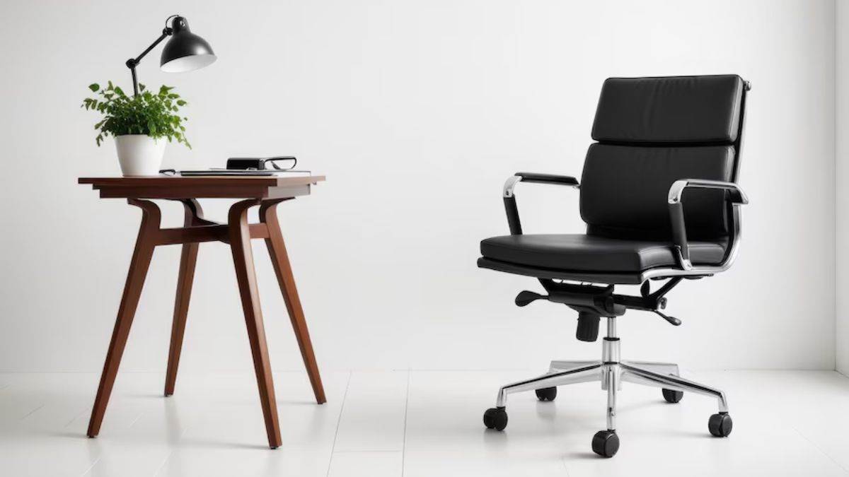 करते हैं वर्क फ्रॉम होम, तो अभी घर ले आइए ये Best Office Chair, इस पर बैठते ही भूल जाएंगे पीठ का दर्द