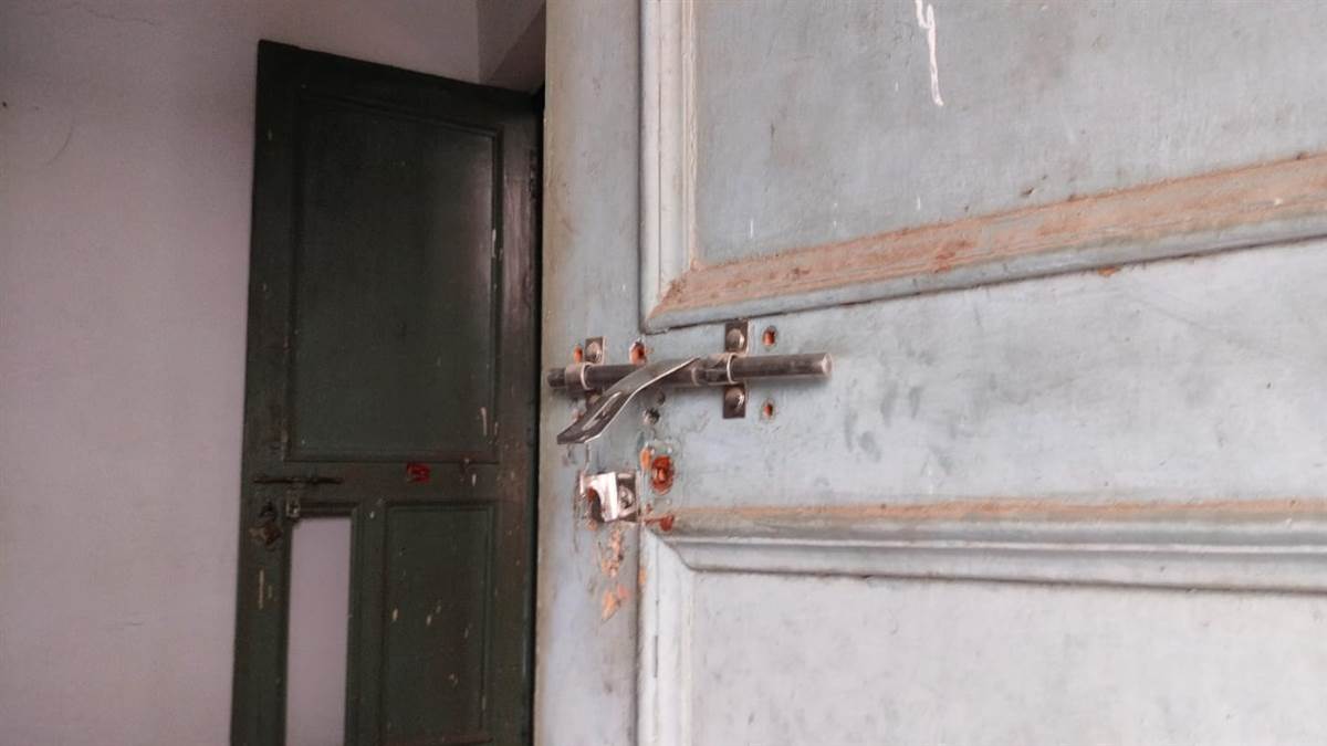 https://www.jagranimages.com/images/newimg/27082025/27_08_2025-aligarh_24026735.jpg