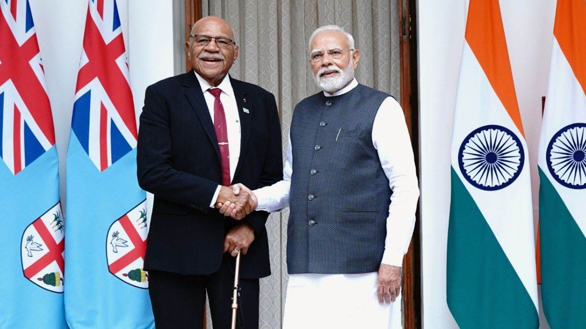 https://www.jagranimages.com/images/newimg/27082025/27_08_2025-fiji_pm_praise_pm_modi_24027194.jpg