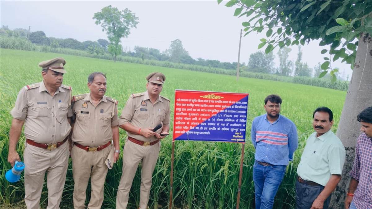 https://www.jagranimages.com/images/newimg/27082025/27_08_2025-hapur_36_24026727.jpg