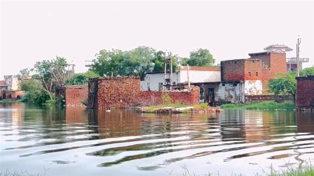 https://www.jagranimages.com/images/newimg/27082025/27_08_2025-mewat_3_24026981.jpg
