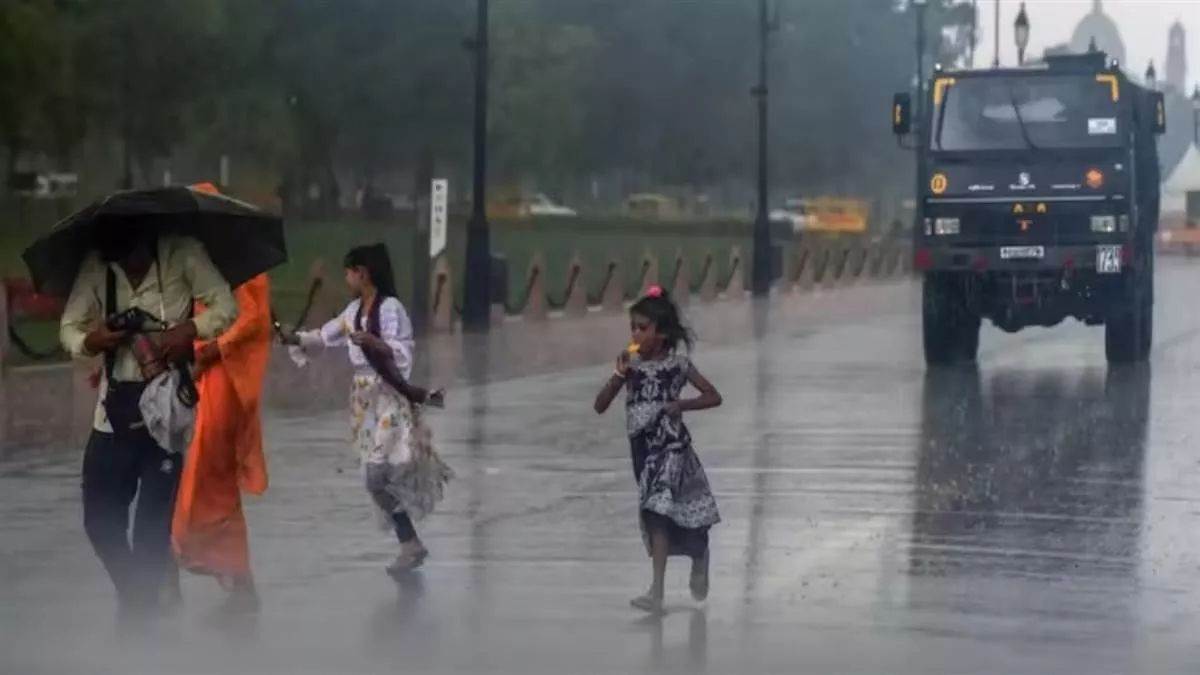 https://www.jagranimages.com/images/newimg/27082025/27_08_2025-odisha_rain_24026591.jpg