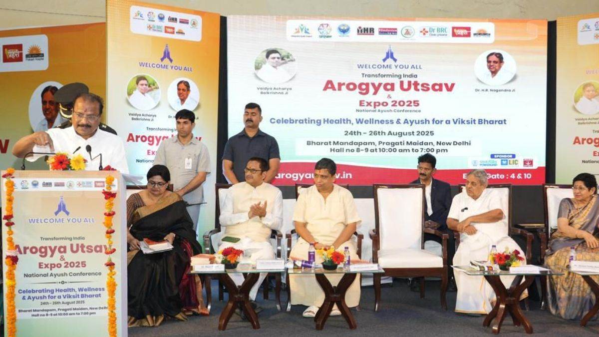 https://www.jagranimages.com/images/newimg/27082025/27_08_2025-utsav_24027007.jpg