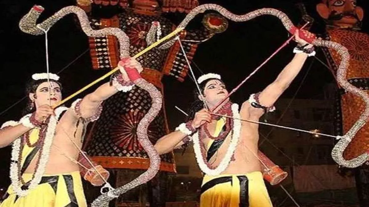 Dussehra 2022: फतेहगढ़ साहिब में रामलीला का मंचन, प्रभु श्रीराम ने तोड़ा शिव धनुष; भगवान परशुराम भड़के