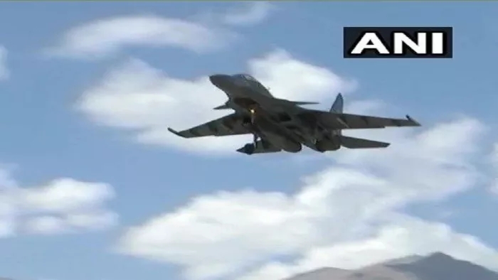 तेजपुर फॉरवर्ड एयर बेस में Su-30 लड़ाकू विमान हैं तैनात