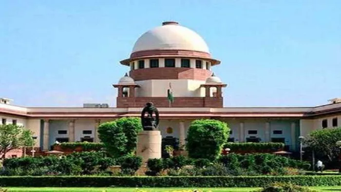 सुप्रीम कोर्ट शिवसेना के चुनाव चिह्न को लेकर करेगा सुनवाई