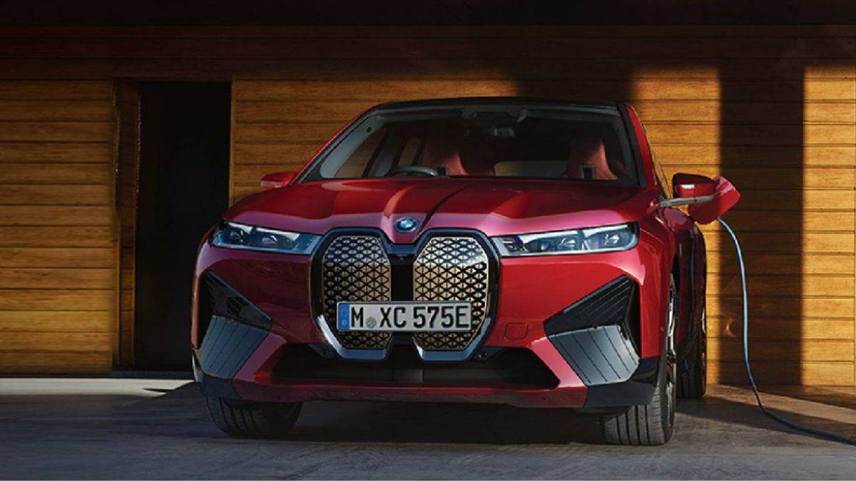 https://www.jagranimages.com/images/newimg/27092023/27_09_2023-bmw_ix1_suv_23541246.jpg